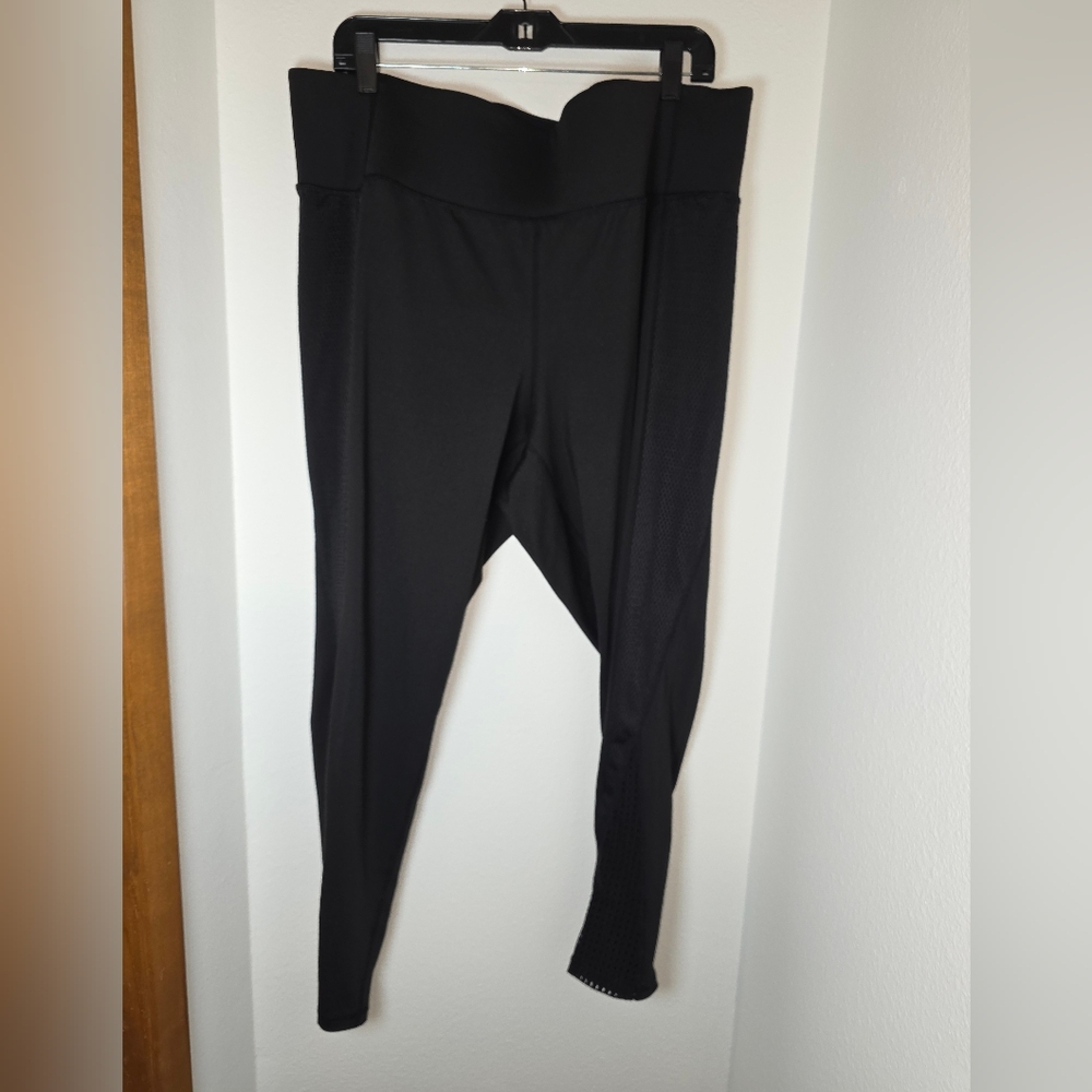 LIVI Active Leggings